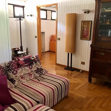 La Menaresta Quiet & Relax Near Bellagio Daire